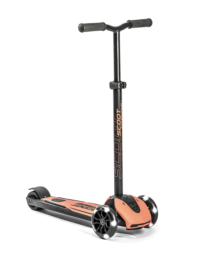 Highwaykick 5 LED Kinderroller Scooter | 6 - 10 Jahren