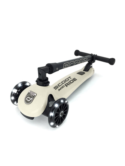 Highwaykick 3 LED Kinderroller Scooter | 3 - 5 Jahren