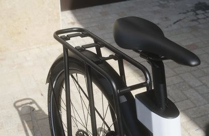 Urtopia E-Bike Fusion mit Shimano-CUES-Schaltung und Carbonfaser